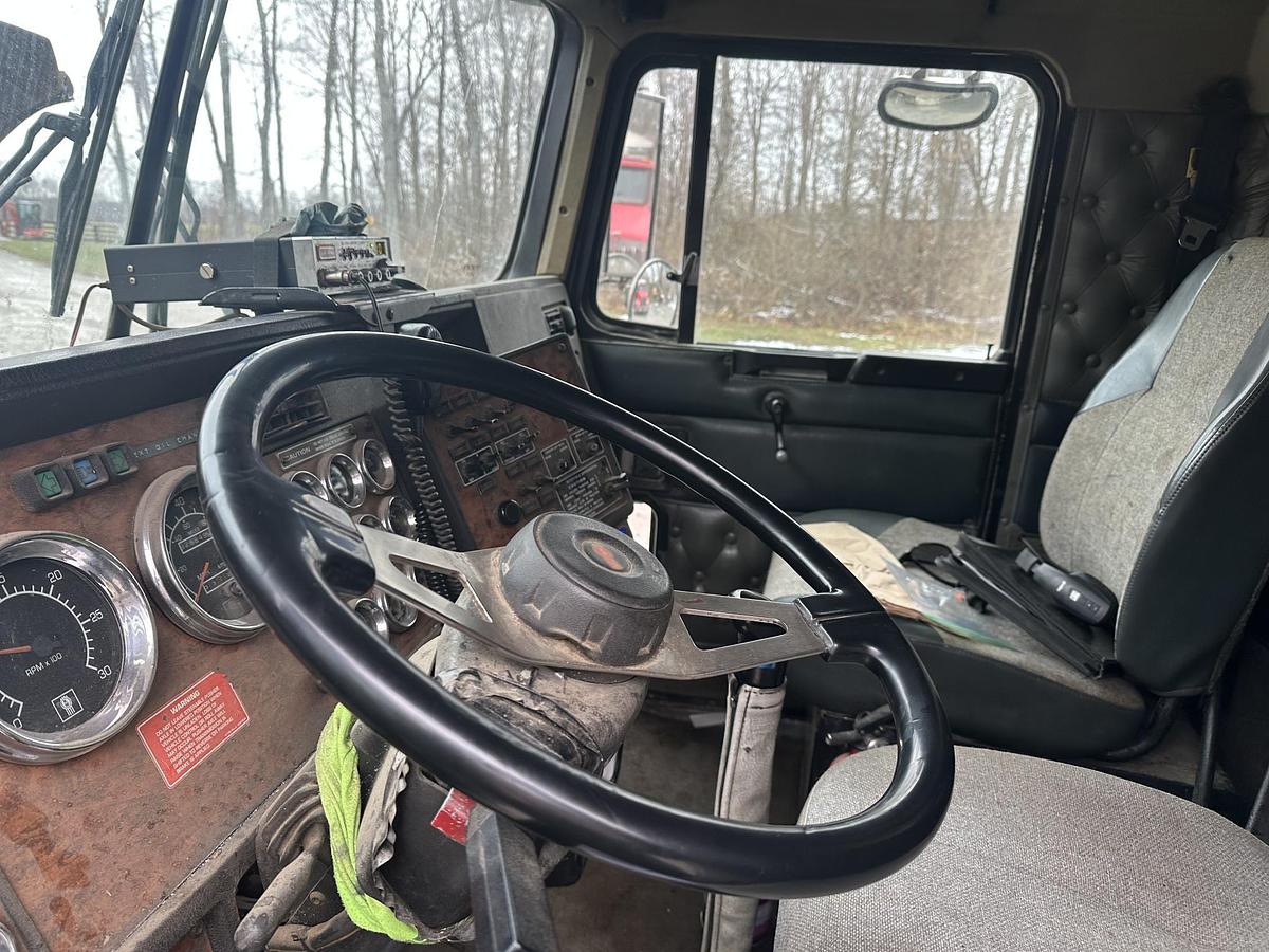 Used 1999 KENWORTH T800