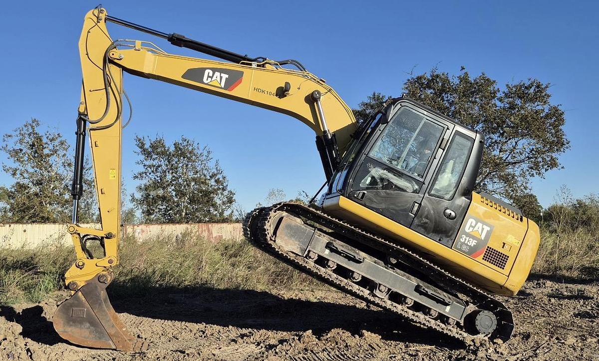 Used 2020 CATERPILLAR 313FLGC