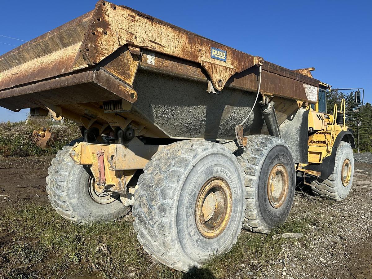 Used 2002 VOLVO A40D