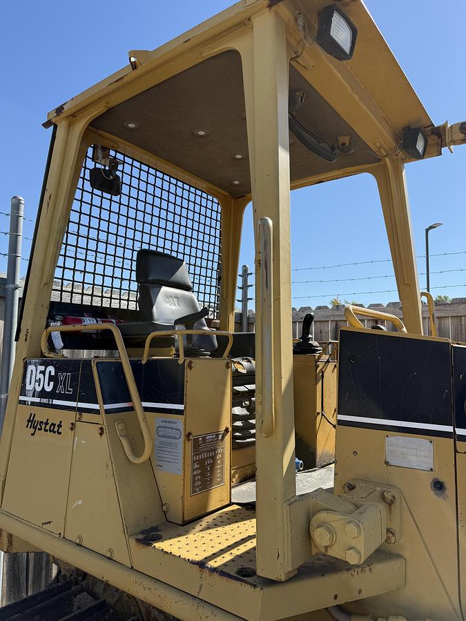 Used 1997 CATERPILLAR D5C XL Series III