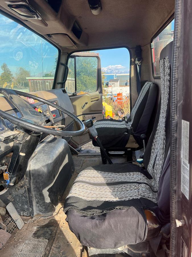 Used 1990 INTERNATIONAL 8300 Eagle