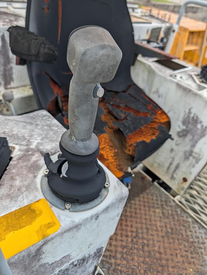 Used 2000 SOMERO S240