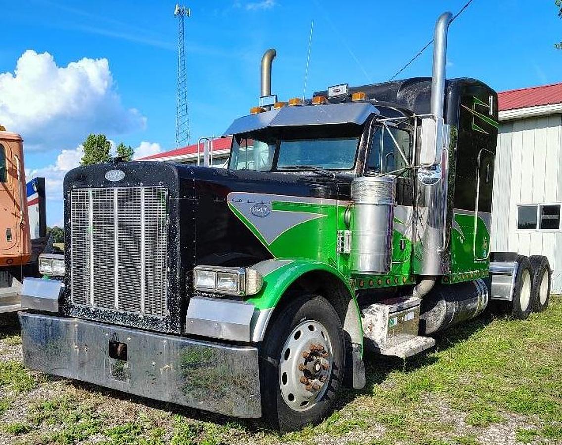 Used 1996 PETERBILT 379