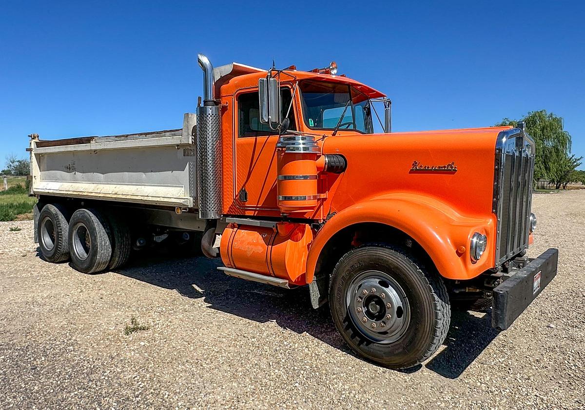 Used 1973 KENWORTH W900