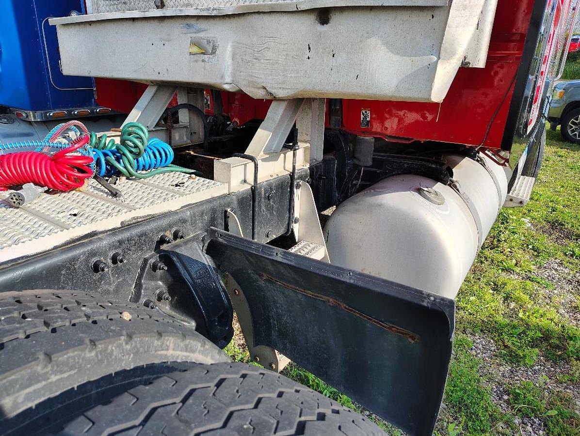 Used 2008 PETERBILT 386