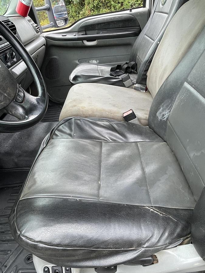 Used 2006 FORD F550 Crew Max