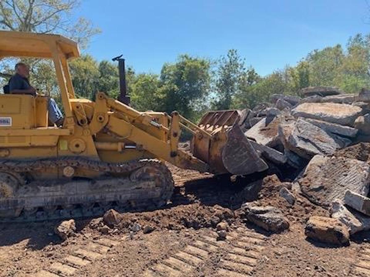 Used 1982 CATERPILLAR 955L