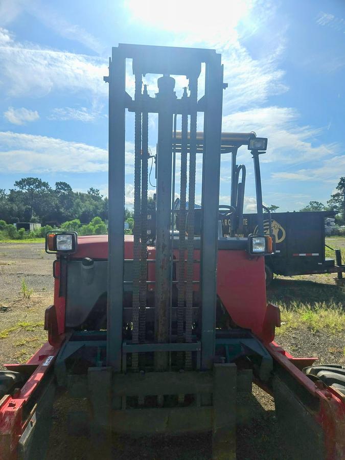 Used 2011 MOFFETT M55