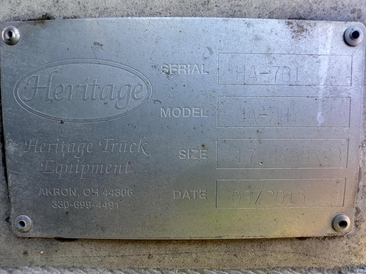 Used 2016 PETERBILT 365