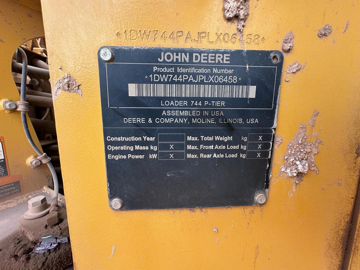 Used 2023 DEERE 744P