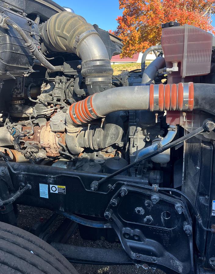 Used 2018 PETERBILT 579