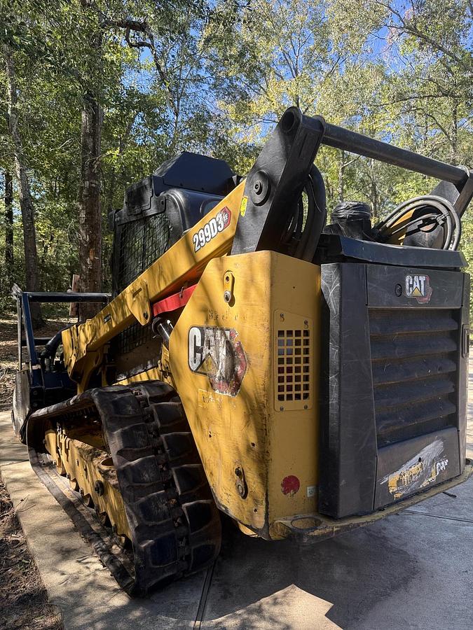 Used 2021 CATERPILLAR 299 D3 XE