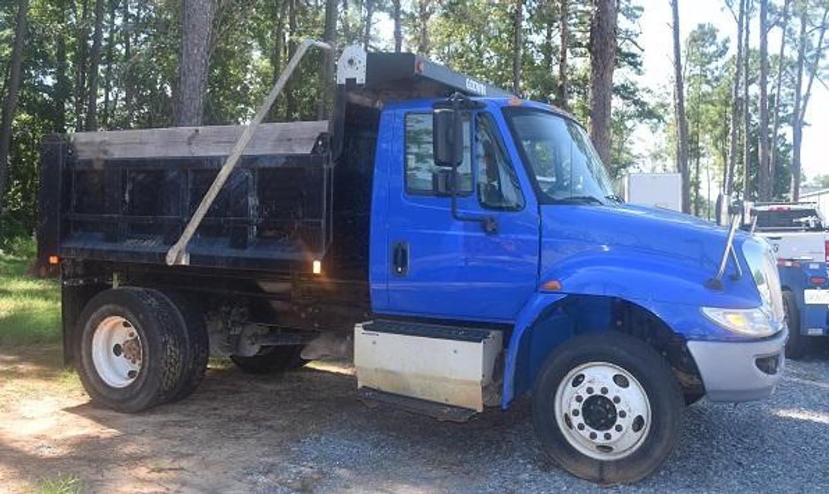 Used 2017 INTERNATIONAL 4300