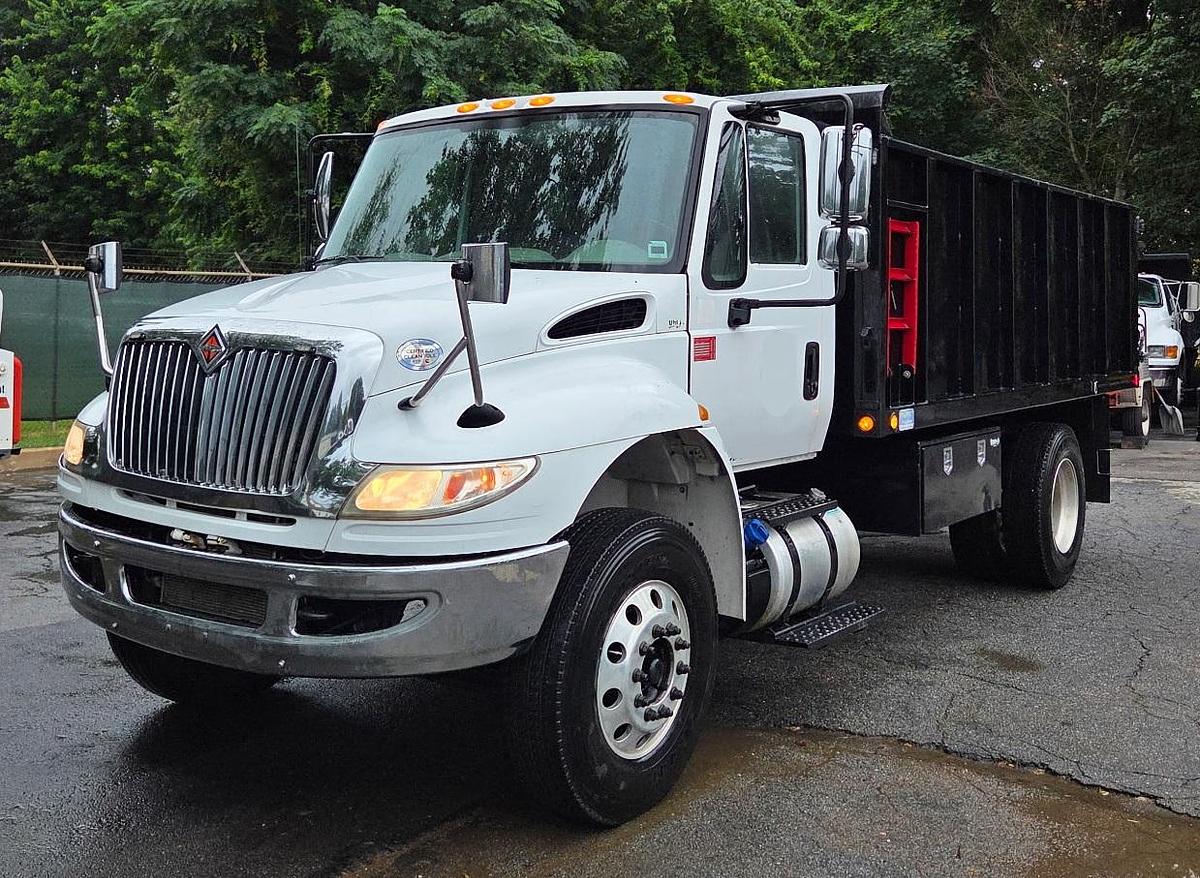 Used 2018 INTERNATIONAL 4300 SBA