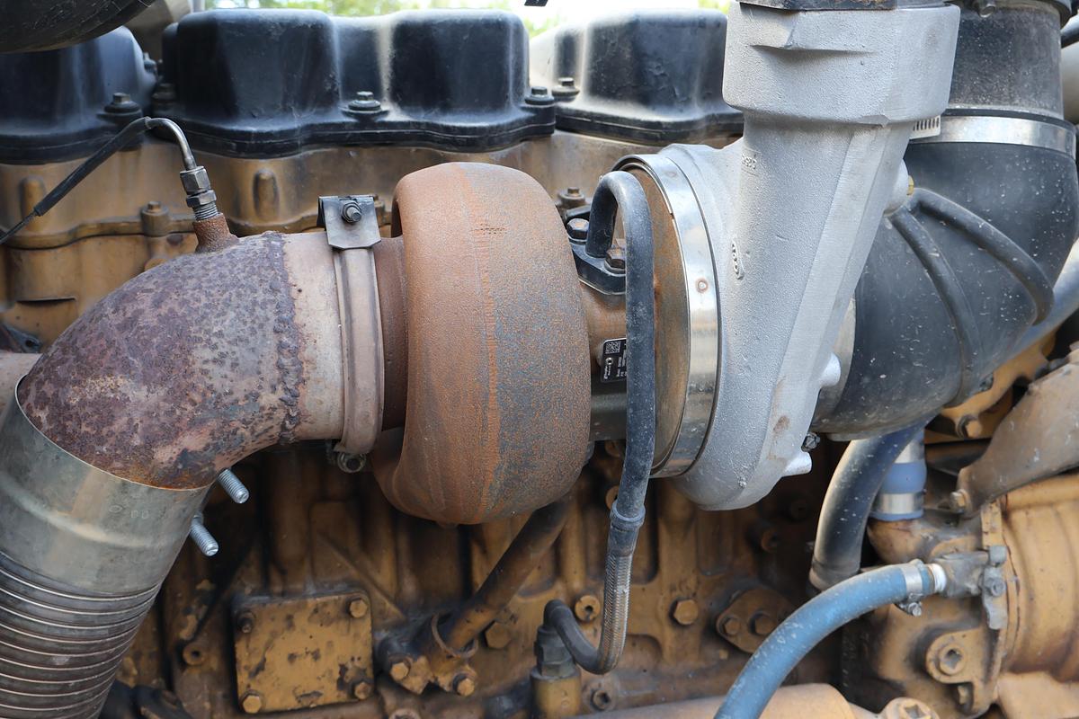 Used 2001 PETERBILT 379