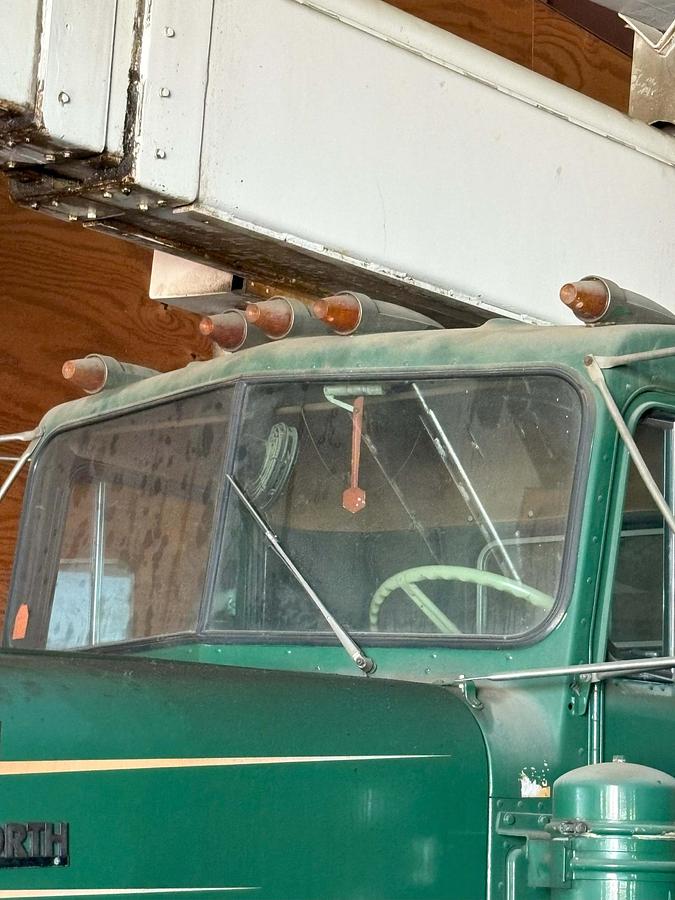 Used 1970 KENWORTH W900