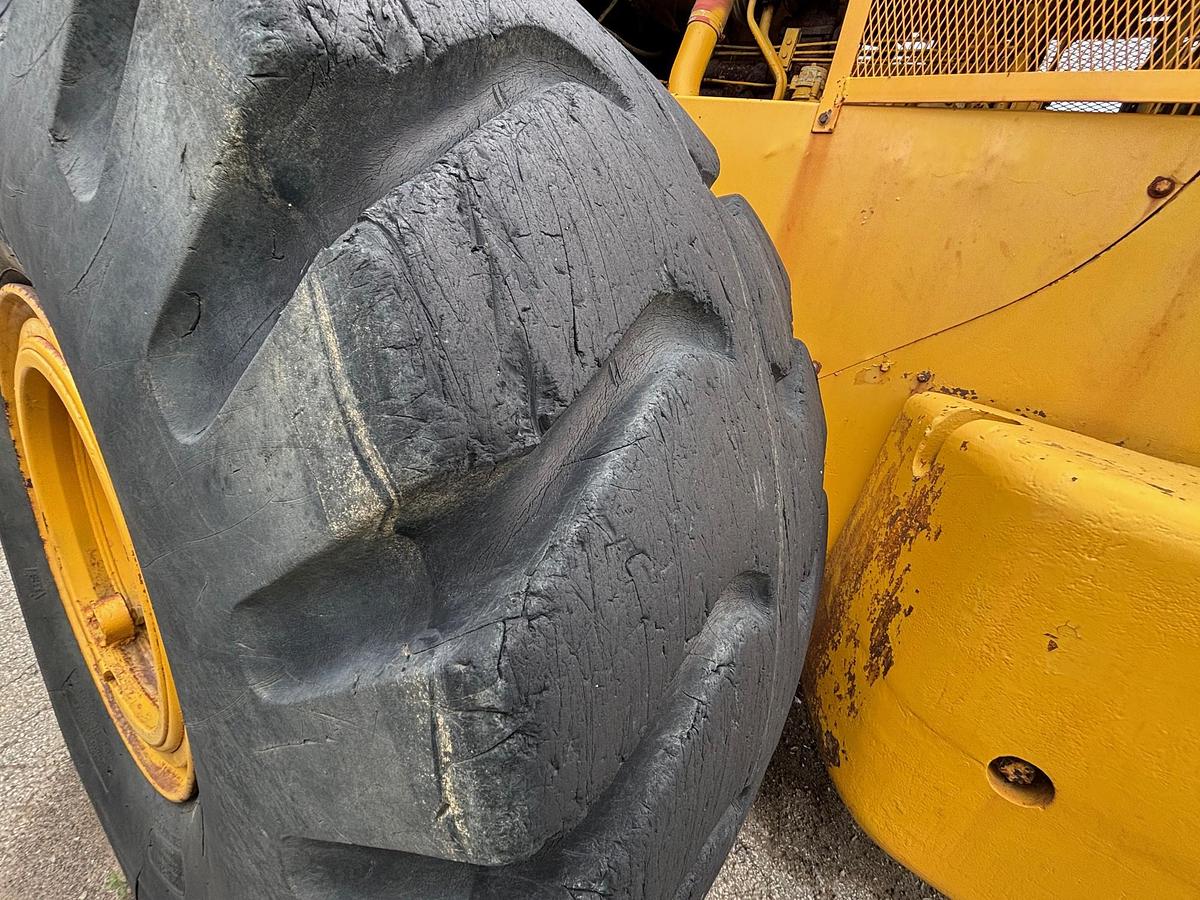 Used 1977 CATERPILLAR 980D