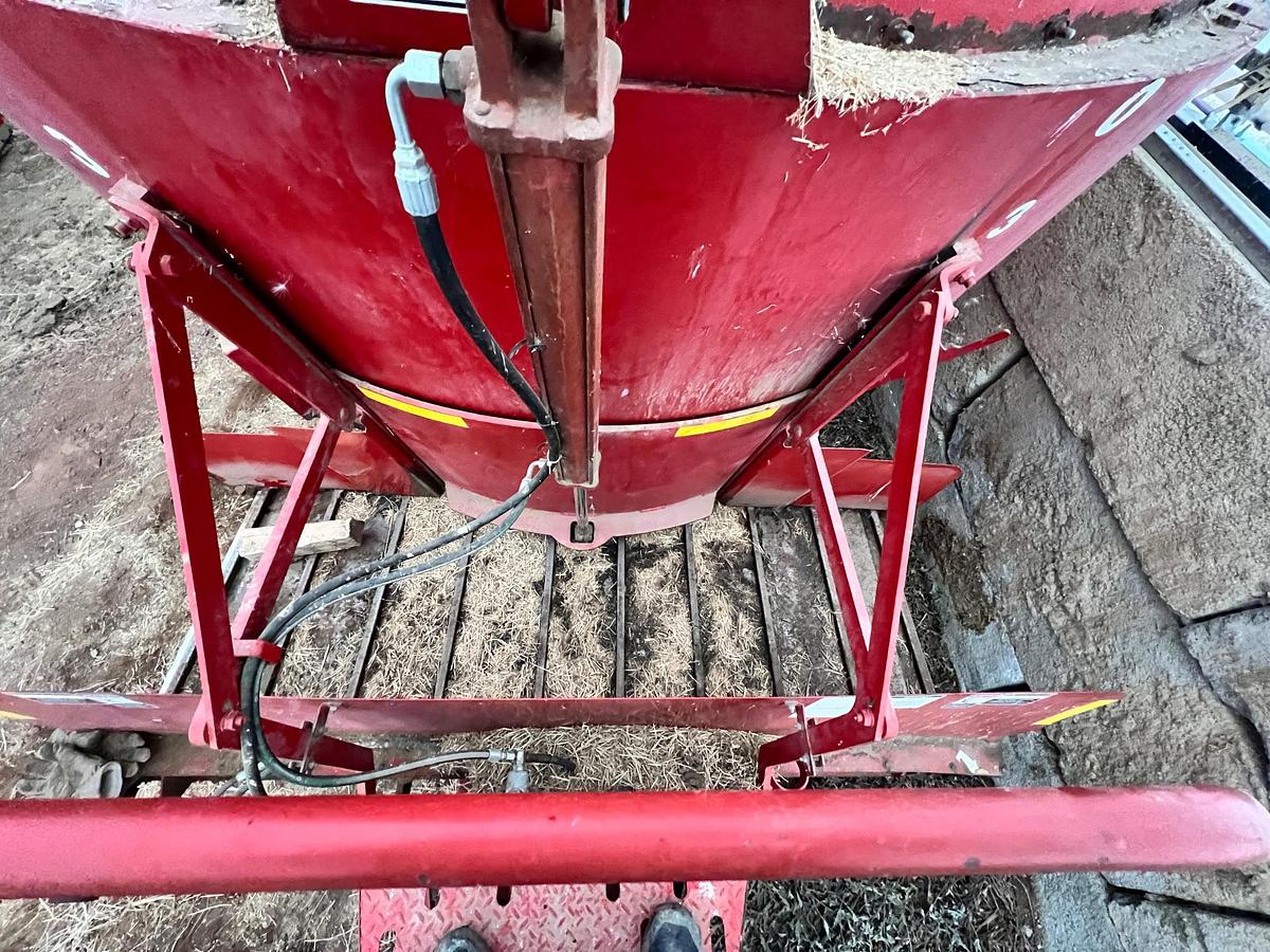 Used 2005  MV500 (MS550)