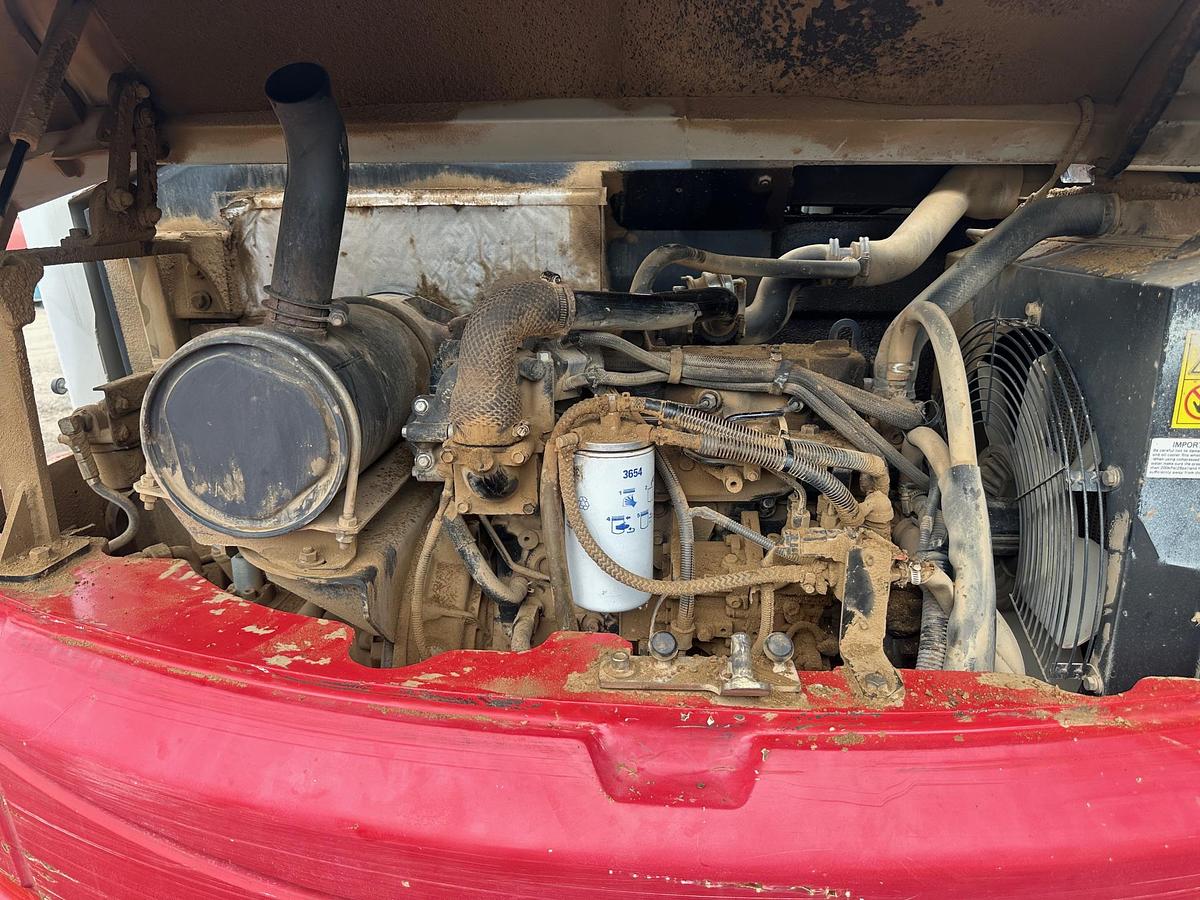Used 2013 TAKEUCHI TB285