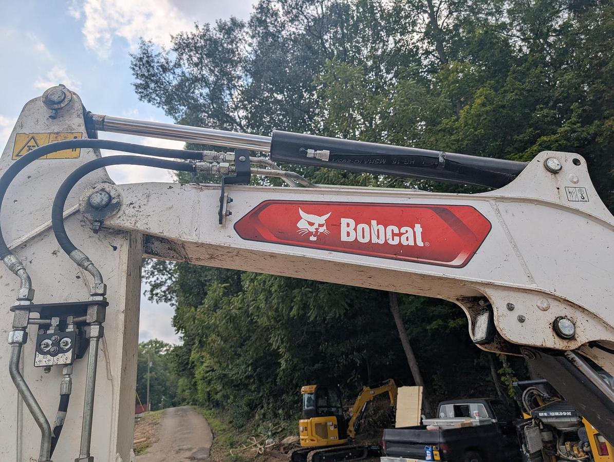 Used 2023 BOBCAT E 42 R2
