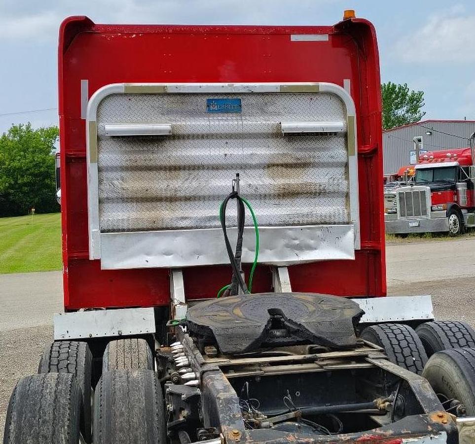 Used 2005 PETERBILT 379