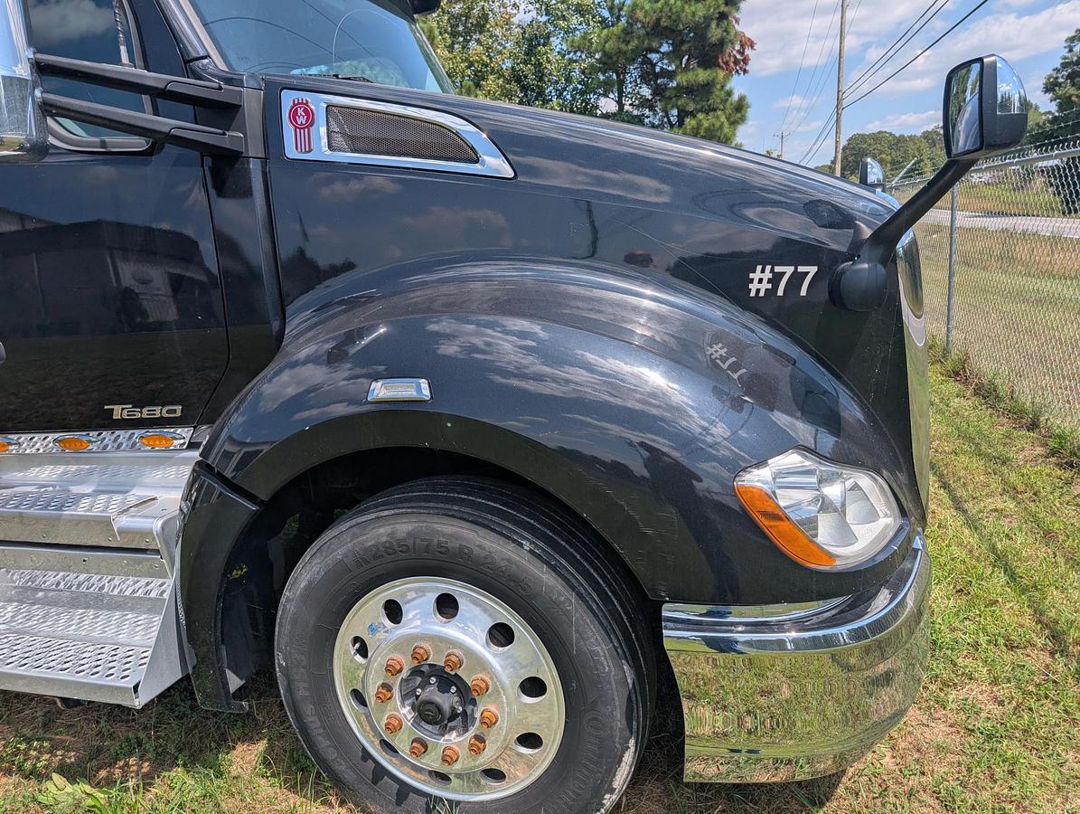 Used 2021 KENWORTH T680