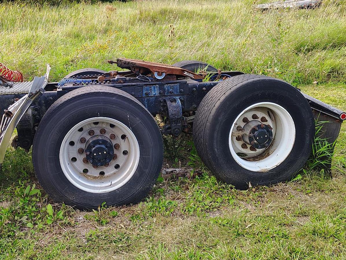 Used 1997 PETERBILT 379