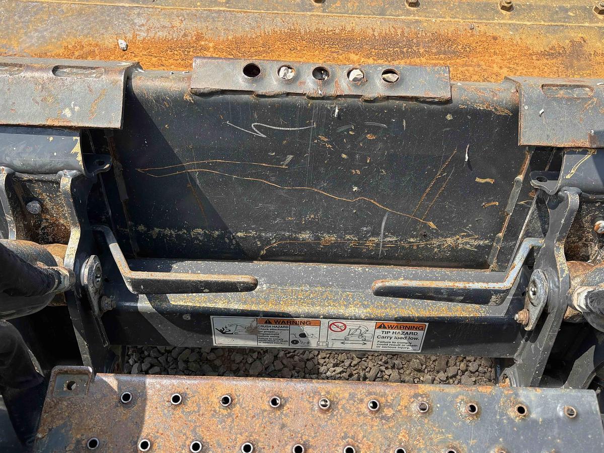 Used 2018 NEW HOLLAND L228