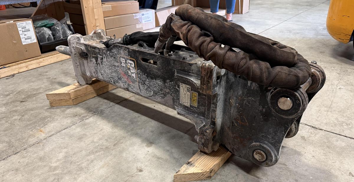 Used 2020 CATERPILLAR B4 Hydraulic Hammer