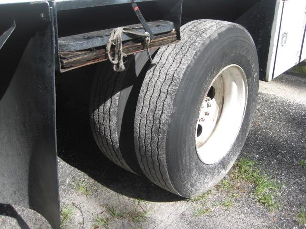 Used 1999 INTERNATIONAL 4700