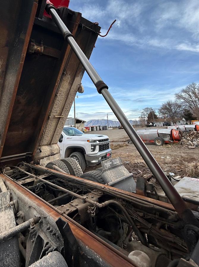 Used 2013 FREIGHTLINER 108SD Dump Truck