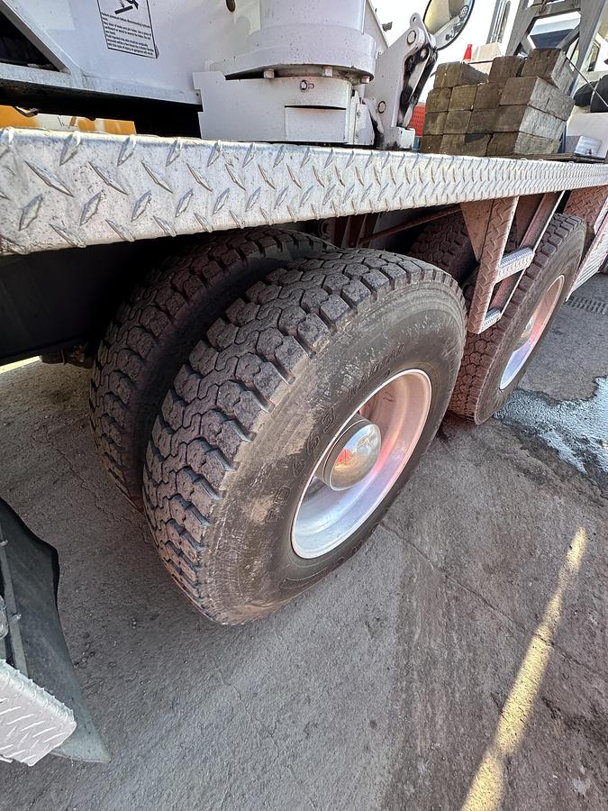 Used 2012 TEREX T 340