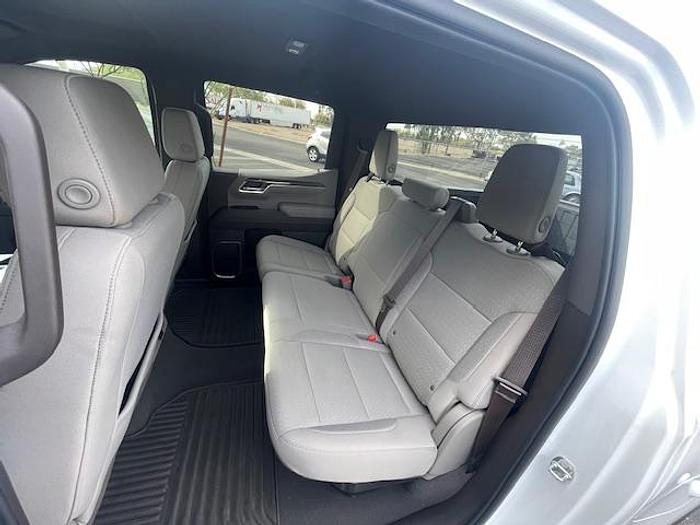 Used 2022 CHEVROLET Silverado 1500 LT (2WD)
