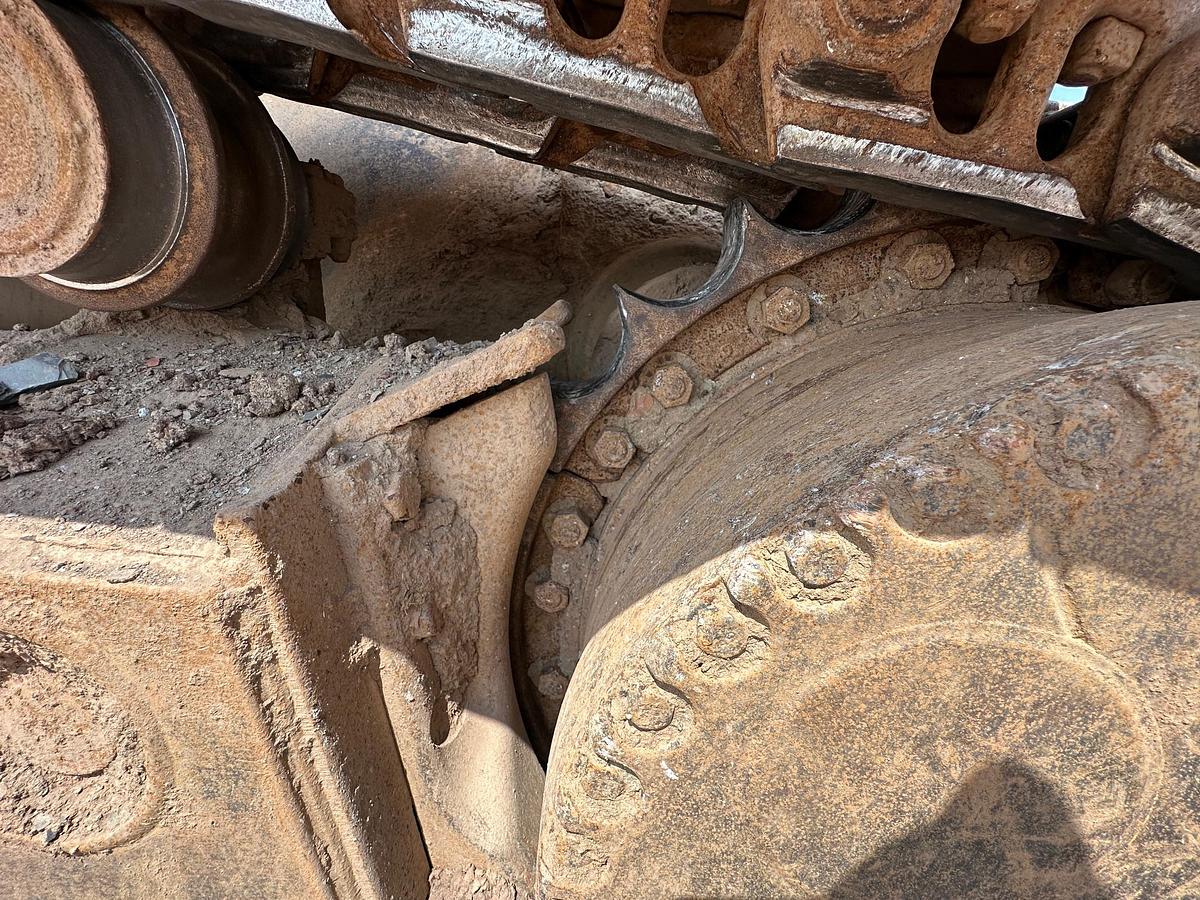 Used 2018 DEERE 850K WLT