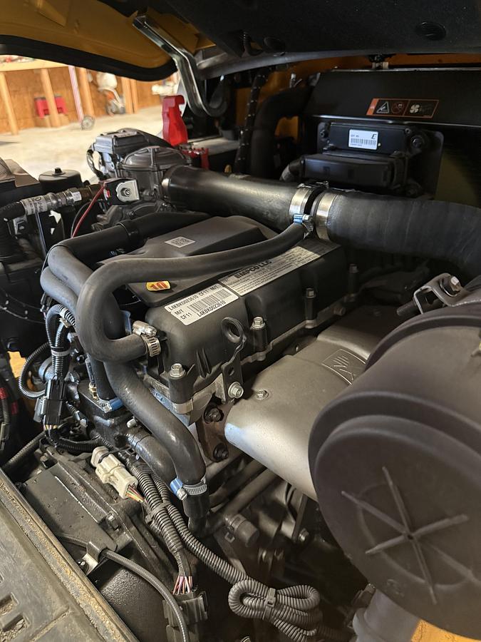 Used 2019 HYUNDAI 25LC-7A