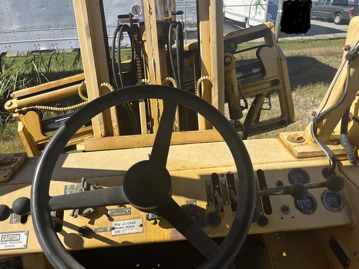 Used 1982 CASE M4KN