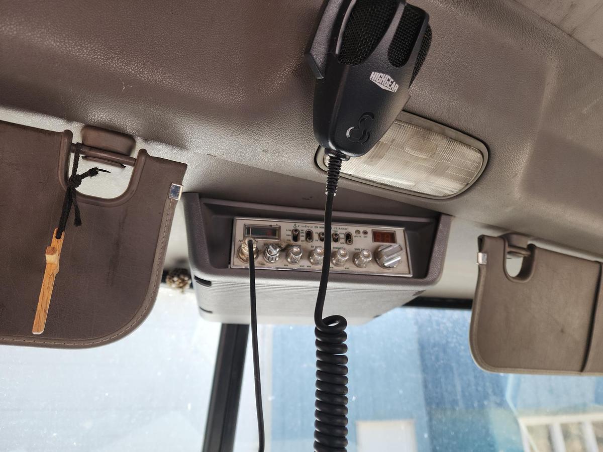 Used 2007 PETERBILT 379 Super Dump HD