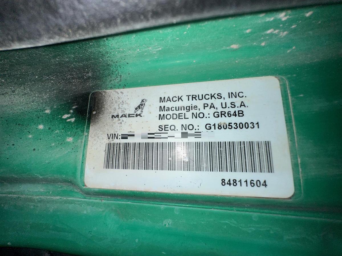 Used 2019 MACK GR64B Rear Mixer