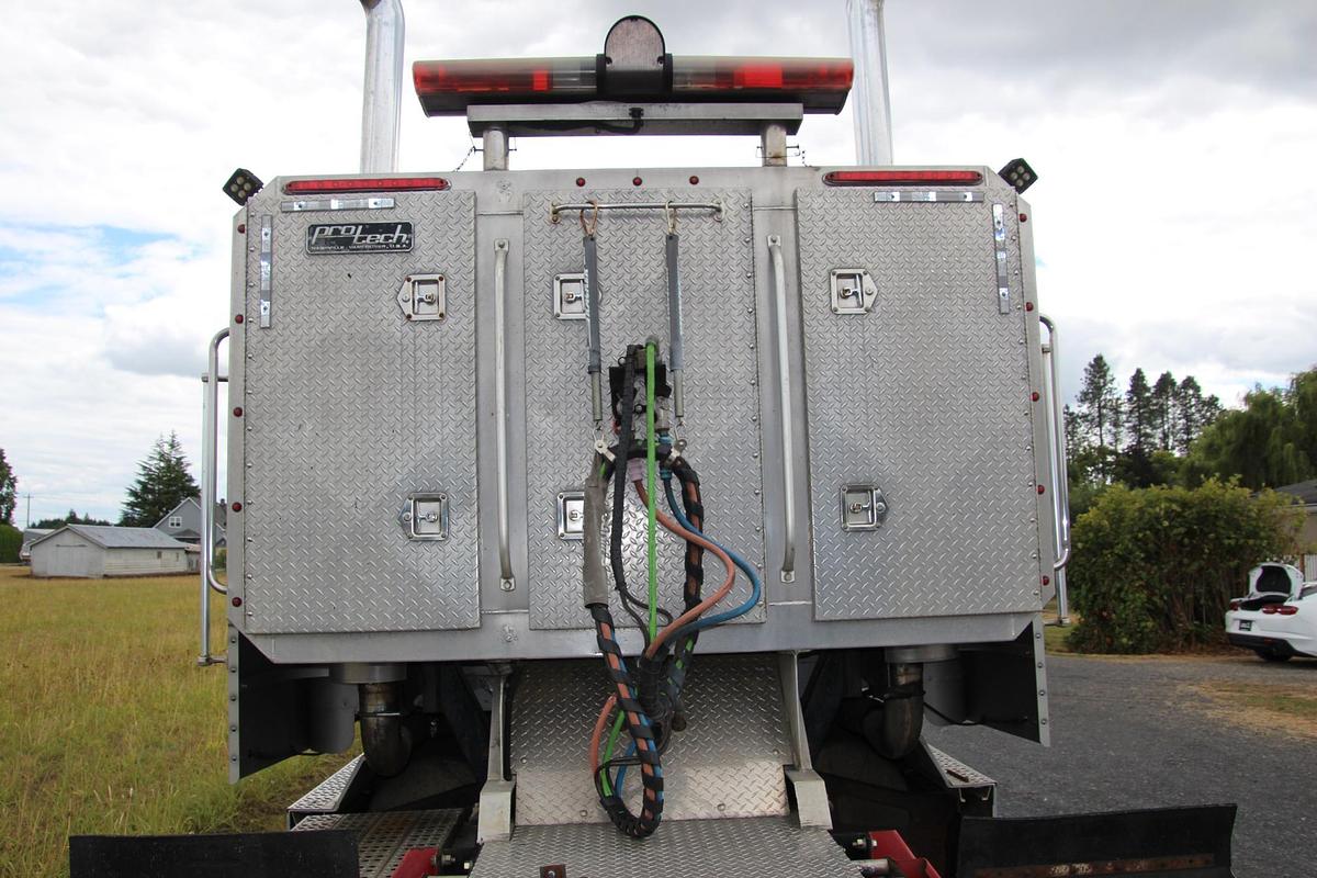 Used 1995 FREIGHTLINER 120