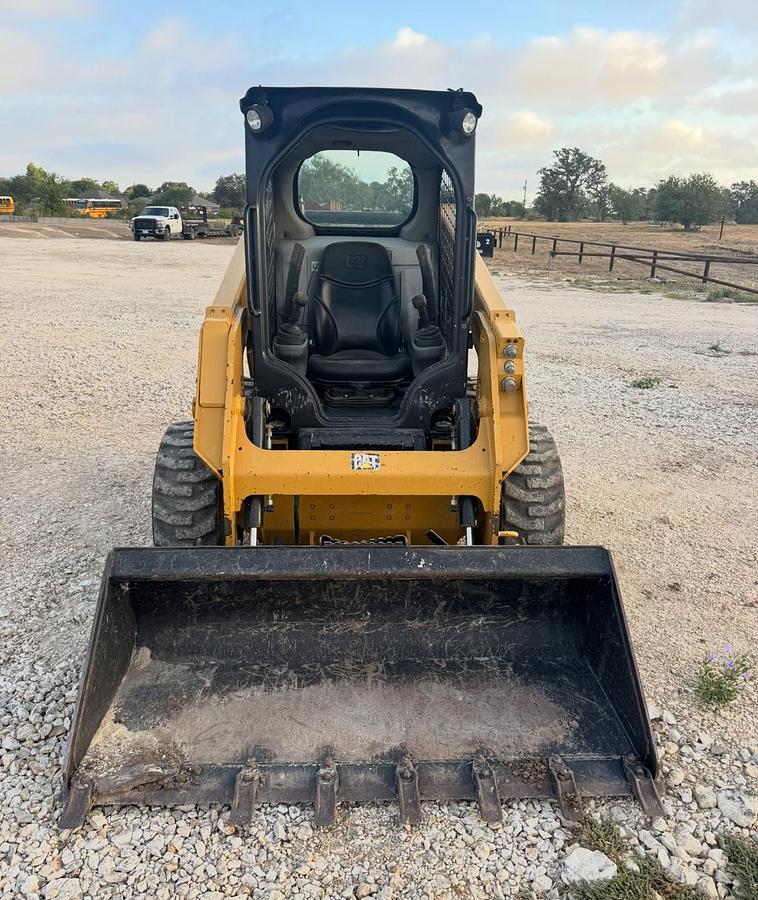 Used 2019 CATERPILLAR 232D