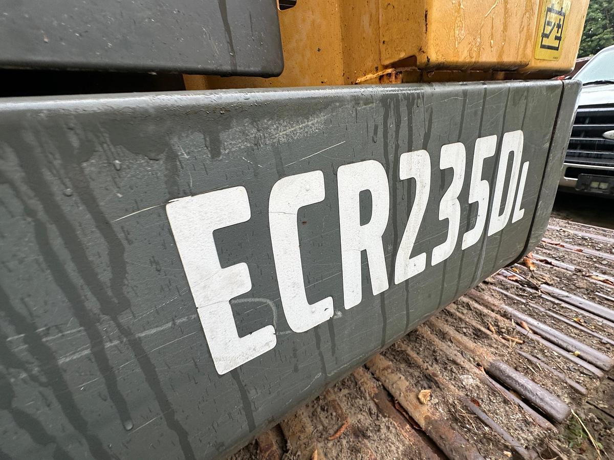 Used 2013 VOLVO ECR235DL