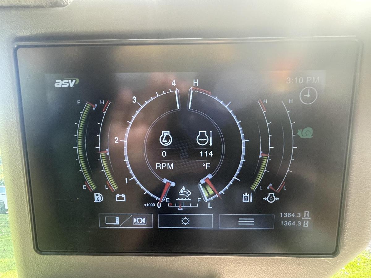 Used 2023 ASV RT135F