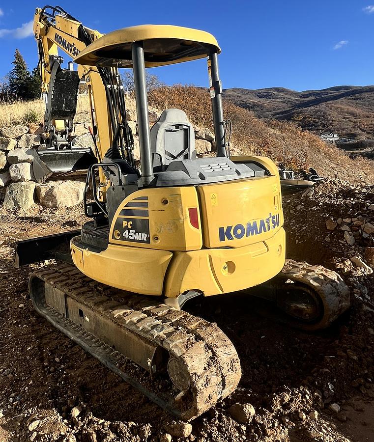 Used 2017 KOMATSU PC45MR-5