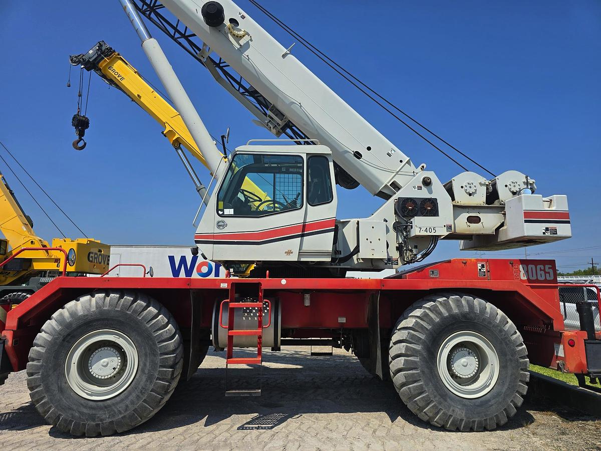 Used 2011 LINK-BELT RTC-8065