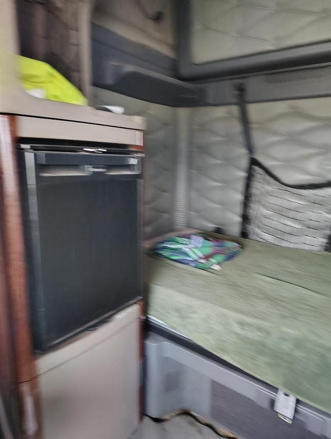 Used 2012 FREIGHTLINER Cascadia