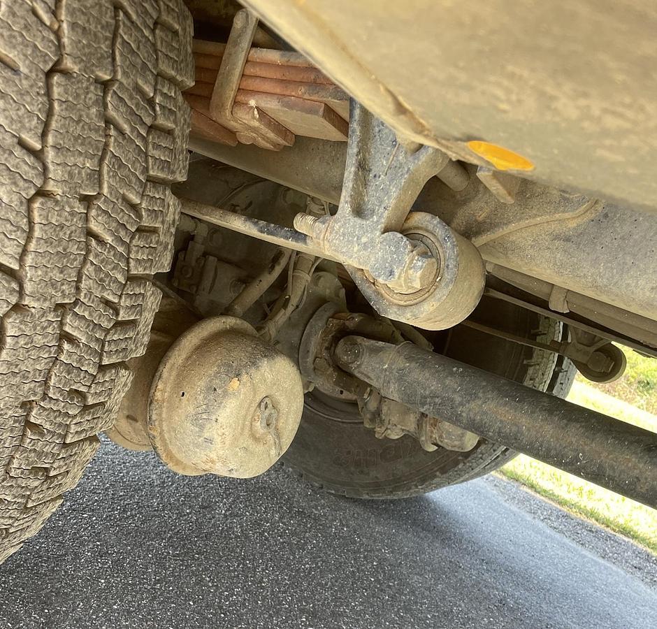 Used 2013 INTERNATIONAL 4300 Utility Bucket