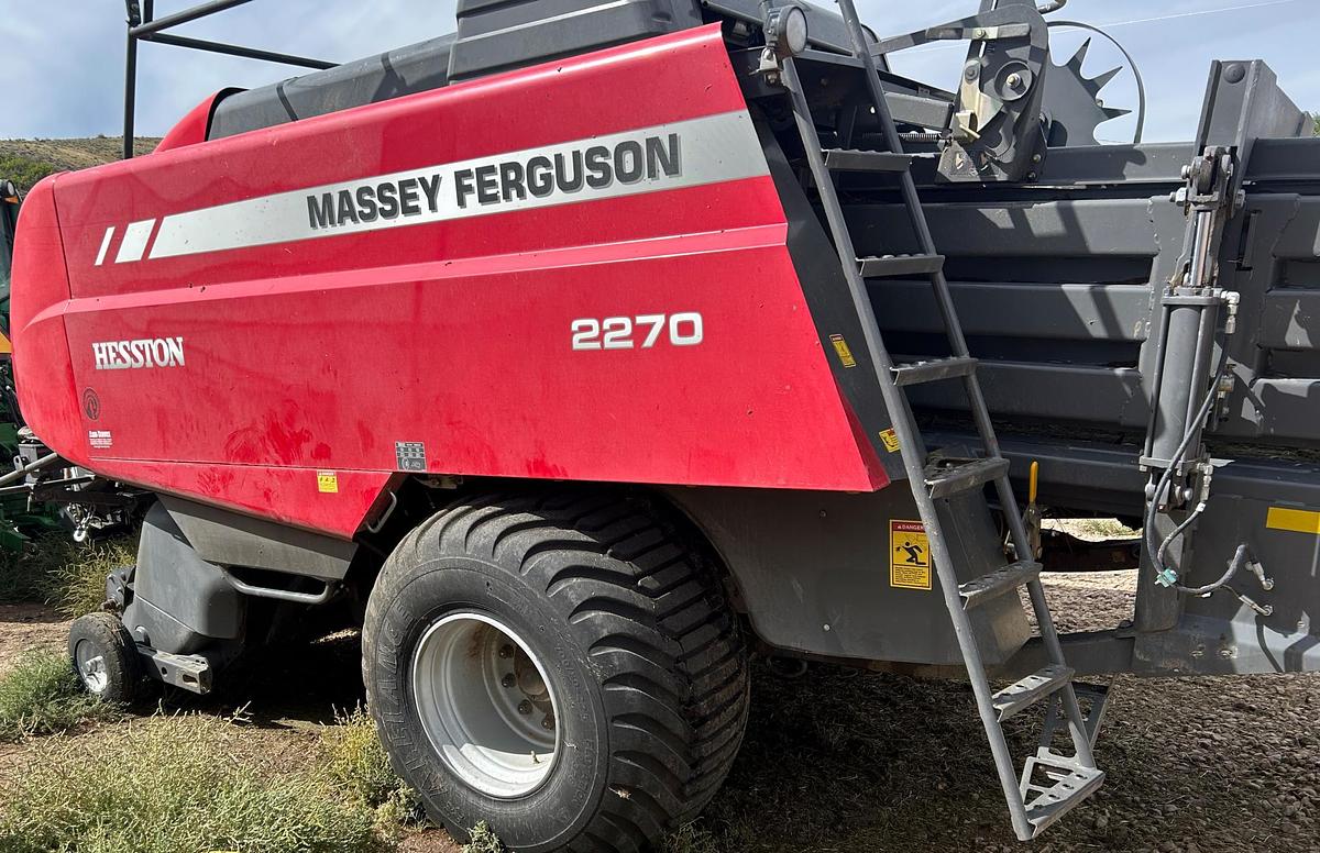 Used 2018 MASSEY FERGUSON 2270 Hesston