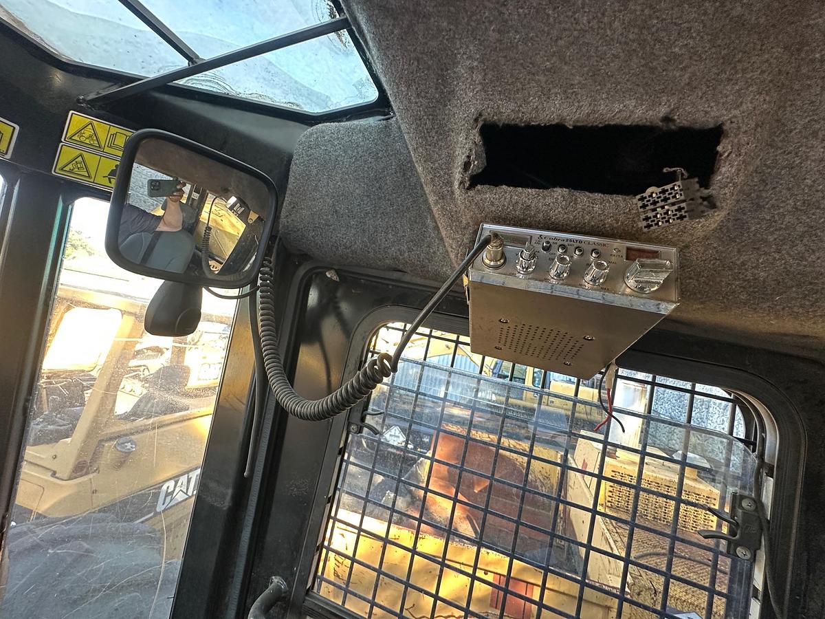 Used 2015 CATERPILLAR 553C