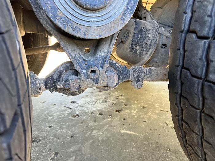 Used 2016 VOLVO VHD84B200