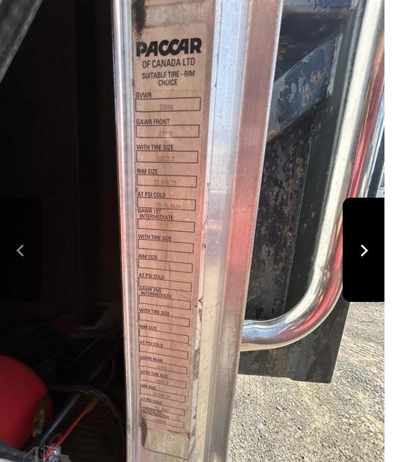 Used 2006 PETERBILT 335